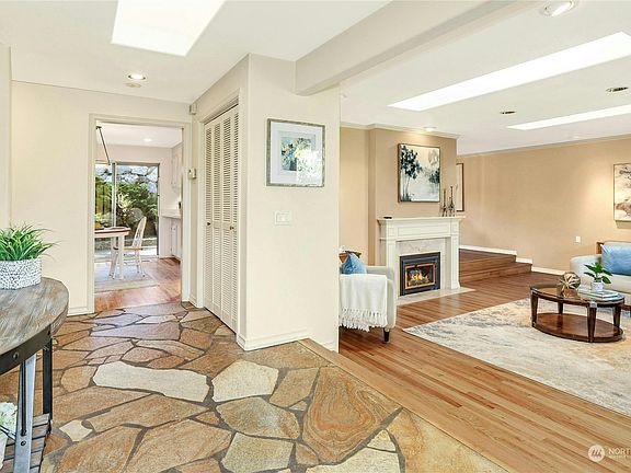 5th image of 12619 SE 51st Place