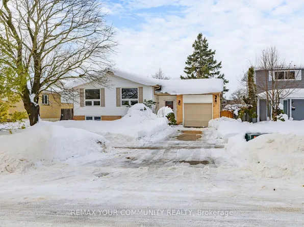 14 Lonsdale Pl, Barrie, ON L4M 4J1