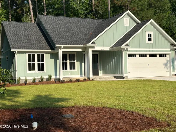 510 E Oliver Street, Whiteville, NC 28472