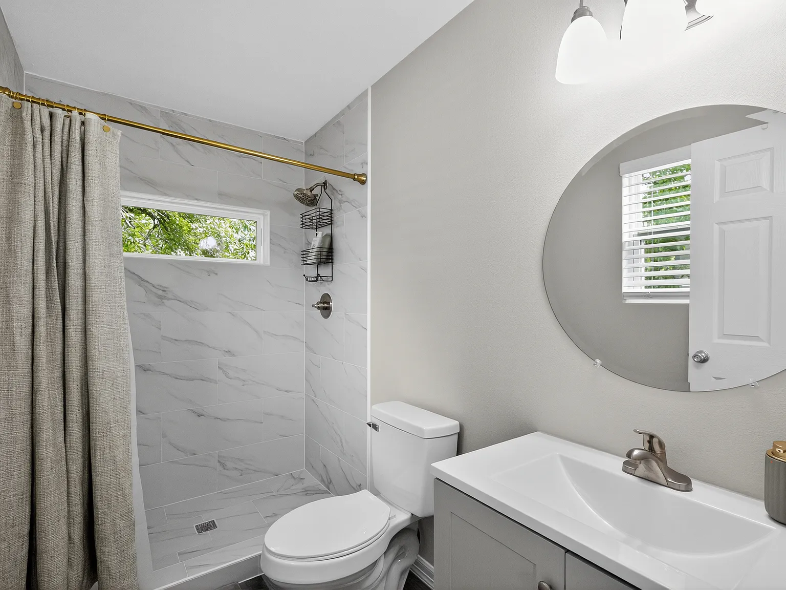 4 bed, 1510 sqft, $1,950 — Photo 3