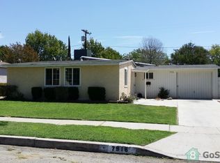 7918 Peachtree Ave, Panorama City, CA 91402