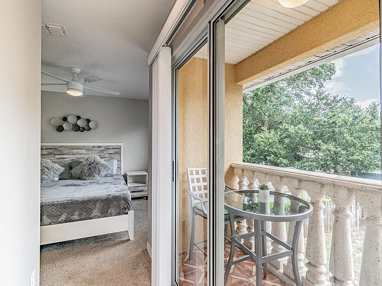 2907 W Chestnut St — Photo 26
