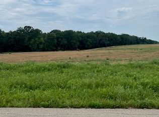 3137 Rock Rd, Bismarck, MO 63624