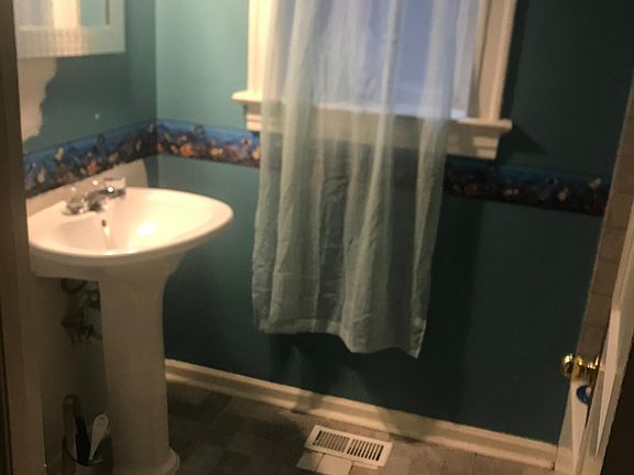 3rd image of 1715 N Tripp Ave #1