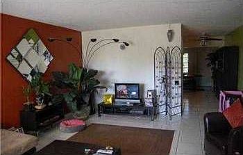 4th image of 1611 NE 50th Ct