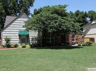 7738 Briarwood Ave, Broken Arrow, OK 74011