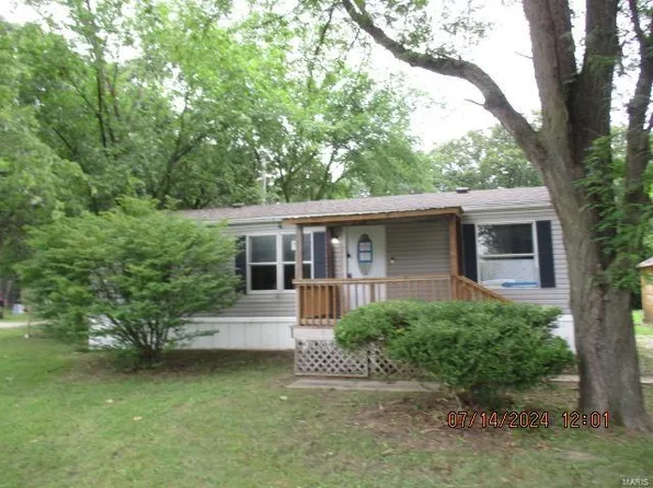 54 Beach Cir, Moscow Mills, MO 63362