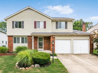 3813 Quail Hollow Dr, Columbus, OH 43228