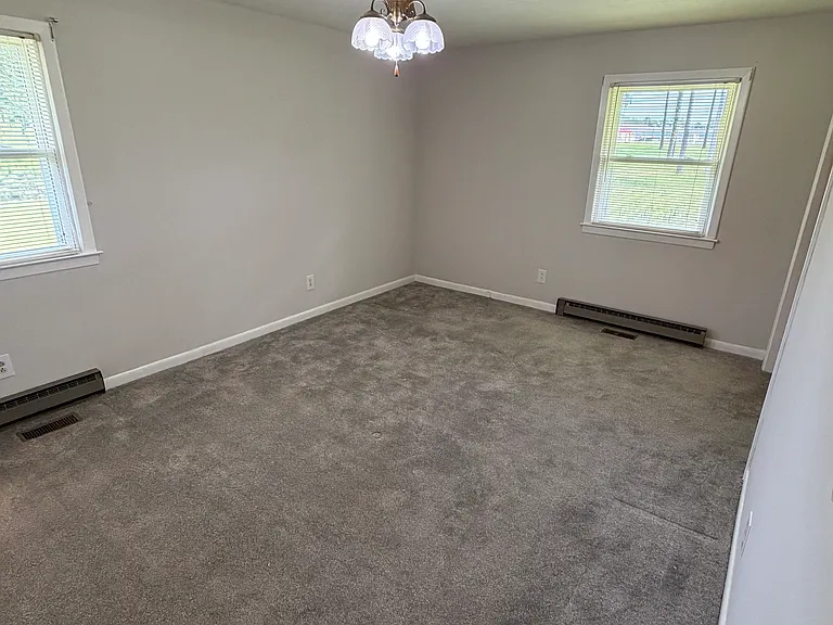 1102 Mary Ln — Photo 21