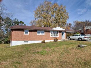 78 Lakeside Dr, Lynchburg, VA 24504