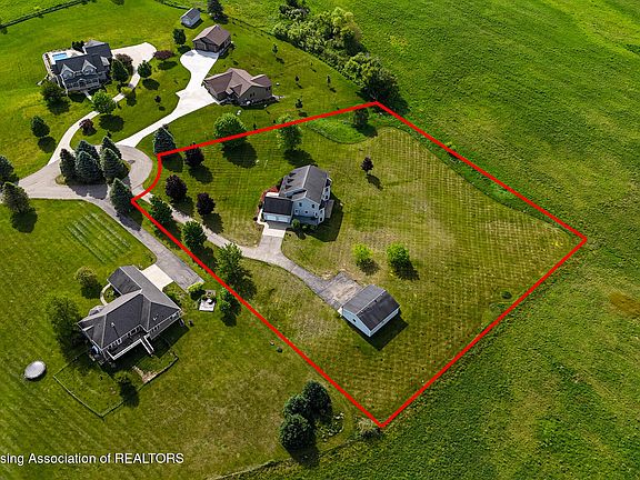 3rd image of 4198 Ryon Dr