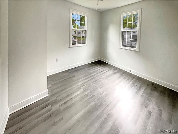 3rd image of 614 Jackson Ave