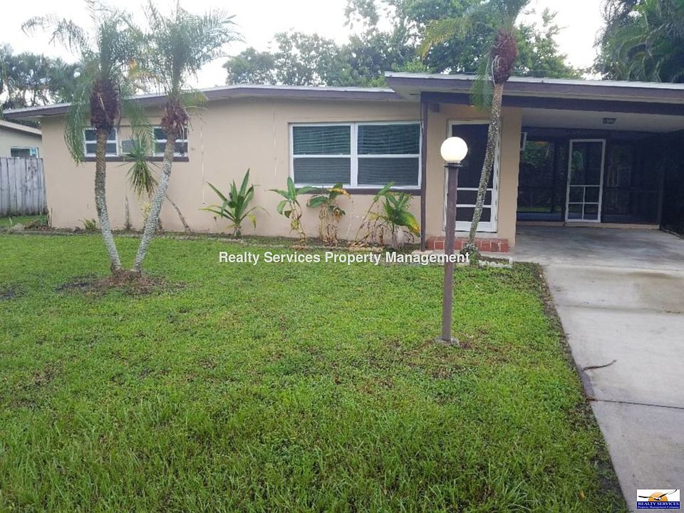 1st image of 1114 8th Way