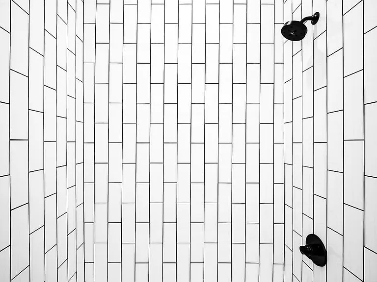 Sojourn on 17th — Photo 56