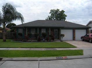 548 N Marlin Ct, Terrytown, LA 70056