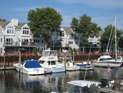 177 Breakers Ln, Stratford, CT, 06615