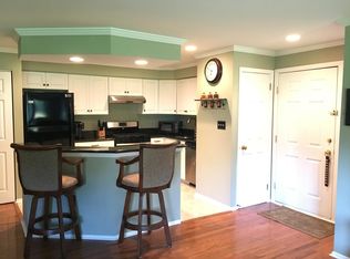 55 Sam Bonnell Dr #407, Clinton, NJ 08809