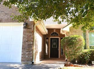 5086 Lakeshore Dr, Willis, TX 77318