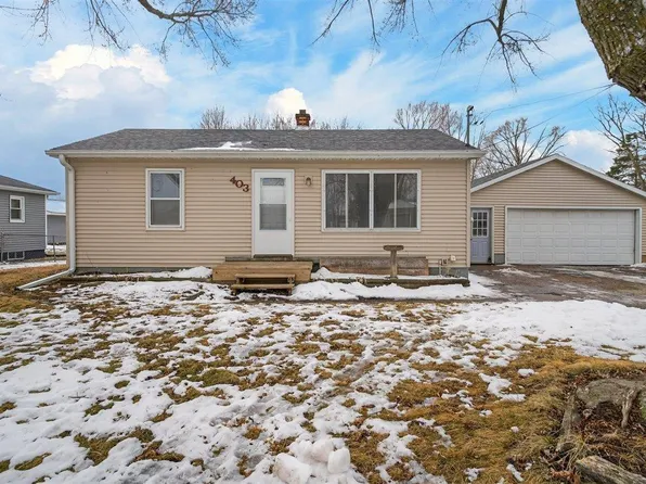 403 1st St, Washburn, IA 50702