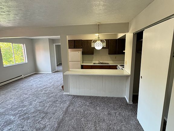 2nd image of 2596 Westwood Northern Blvd APT 2