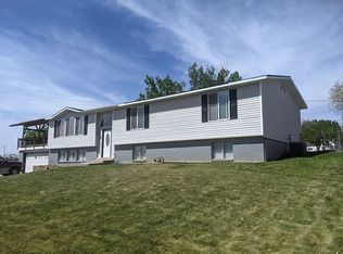 225 N 1000 W, Roosevelt, UT 84066