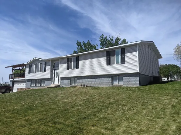 225 N 1000 W, Roosevelt, UT 84066