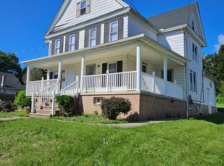 91 Center St, Hughestown, PA 18640