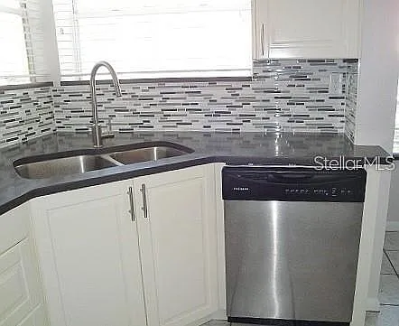 6061 Bahia Del Mar Blvd #110 — Photo 7