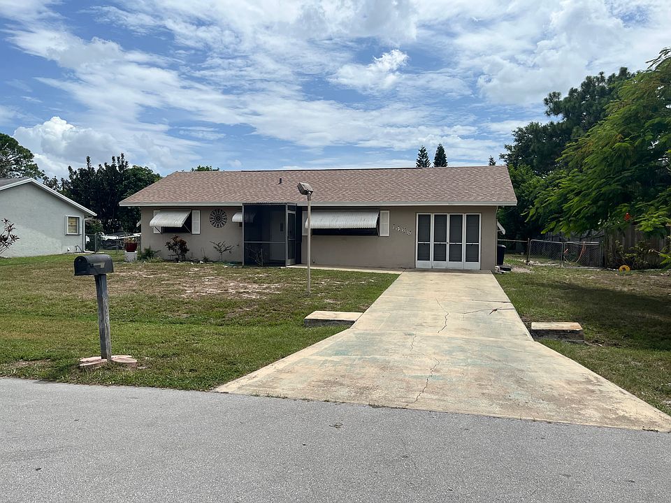 1st image of 1466 SE Grapeland Ave