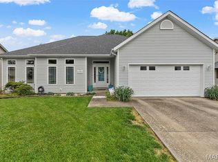 2751 Ridgeway Dr, Jackson, MO 63755