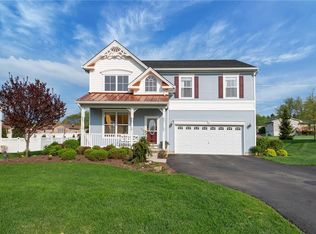 6 McKenzie Ct, Middletown, NY 10940