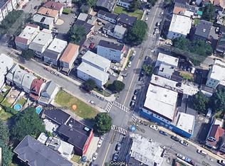 818 Summer Ave, Newark, NJ 07104