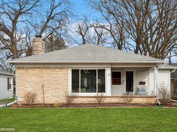 903 Windsor Rd, Highland Park, IL 60035