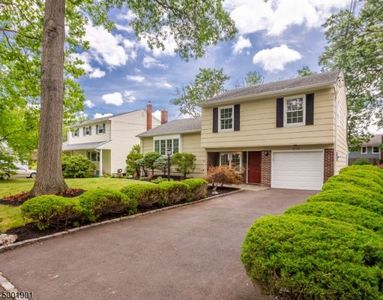 2128 Algonquin Dr, Scotch Plains, NJ, 07076