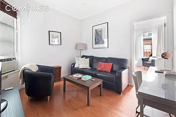 Rented by Compass | media 7