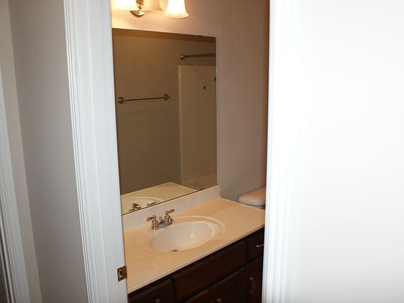 5th image of 1500 Wind Ridge Ave