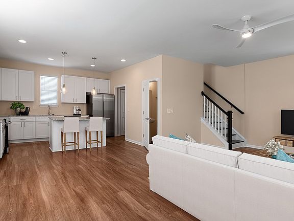 4th image of 2915 Shoals Point Way #232