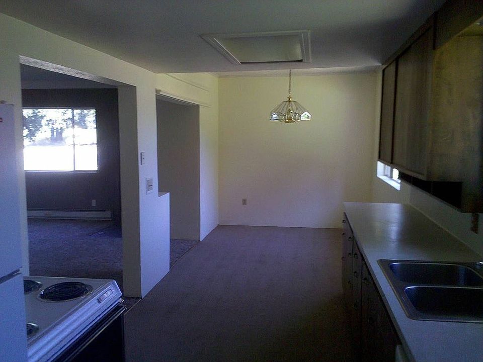 Unit A Breakfast nook