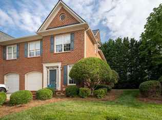 5501 Ridingate Ct, Greensboro, NC 27455