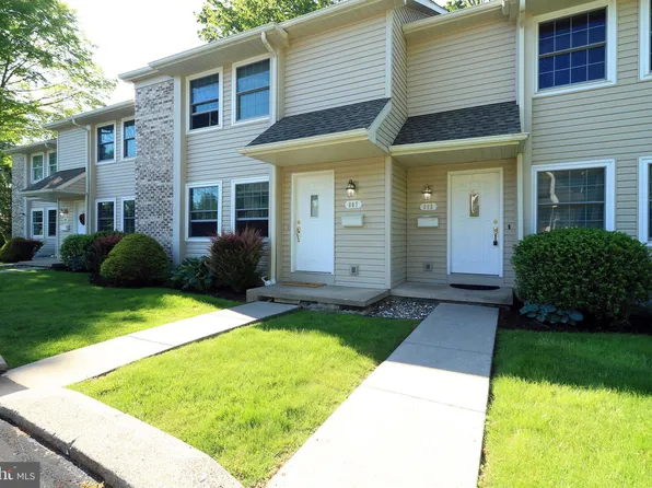 807 Galen Dr, State College, PA 16803