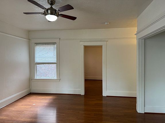 4th image of 2066 NW Glisan St APT 25