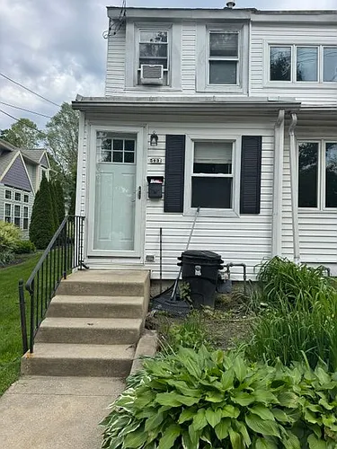 503 1/2 N Olive St Photo 1