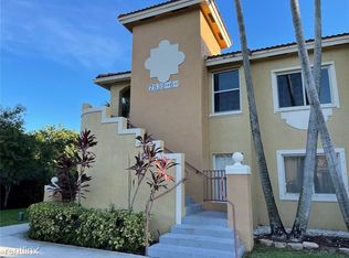7830 NW 6th St APT 201, Hollywood, FL 33024