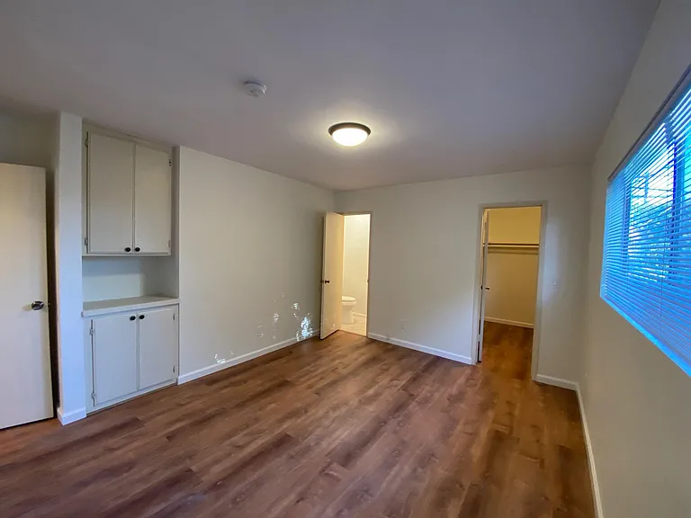 3731 Watseka Ave #9 — Photo 10