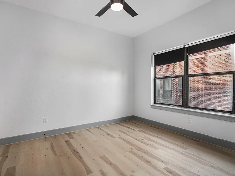 2422 Navigation Blvd #G — Photo 12