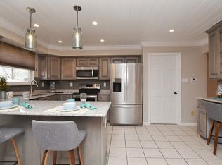 150 Whetstone Dr, Saint Charles, MO
