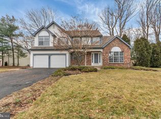 4 Rittenhouse Sq, Sicklerville, NJ 08081