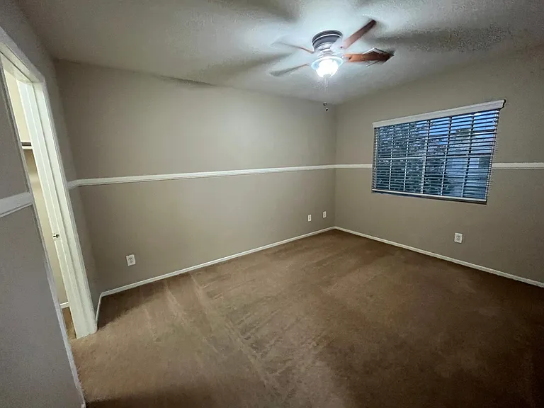 8908 Happy Stream Ave — Photo 18