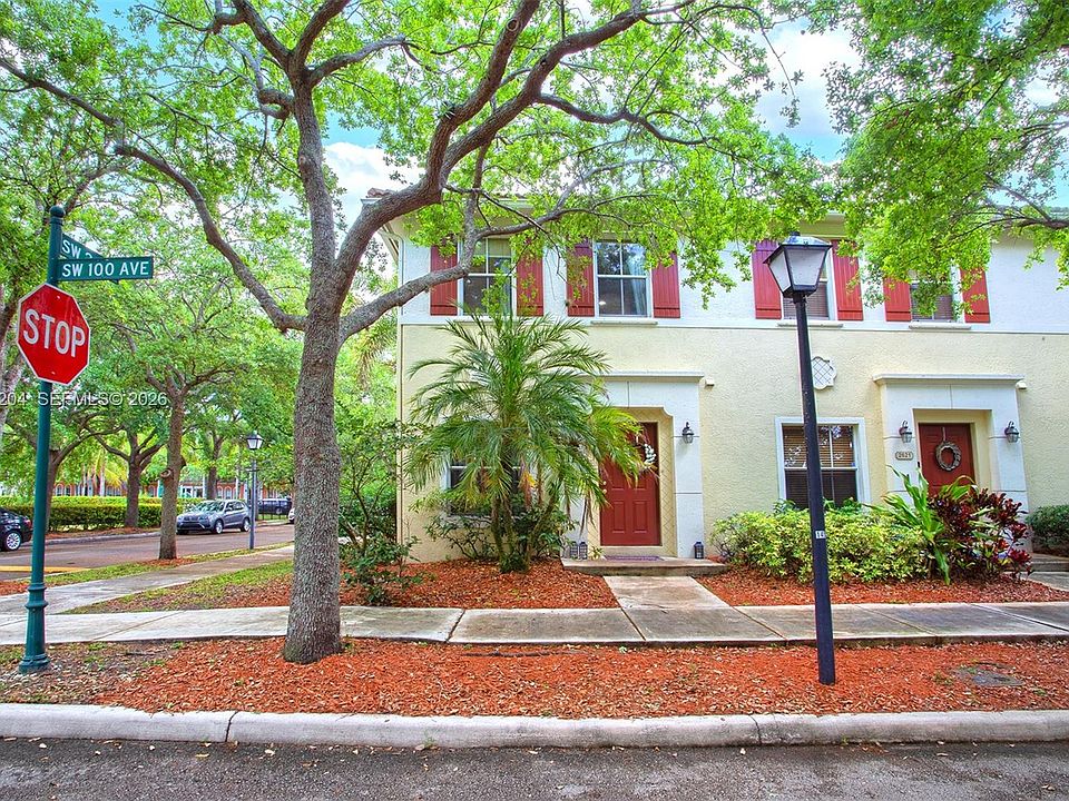 1st image of 2615 SW 100th Ave #2615