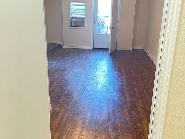 428 Arnold Ave — Photo 8